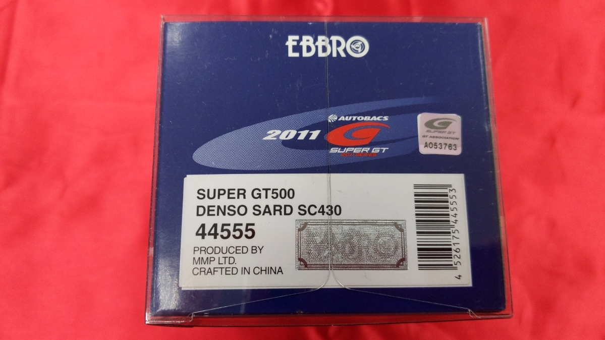 ＭＩ134　中古品1/43エブロ DENSO SARD SC430 スーパー GT500 2011_画像3