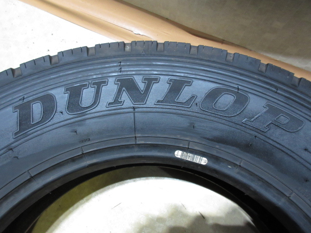 中古タイヤ　215/70R17.5　DUNLOP　ENASAVE SPLT50　8～10ｍｍ　6本セット_画像6