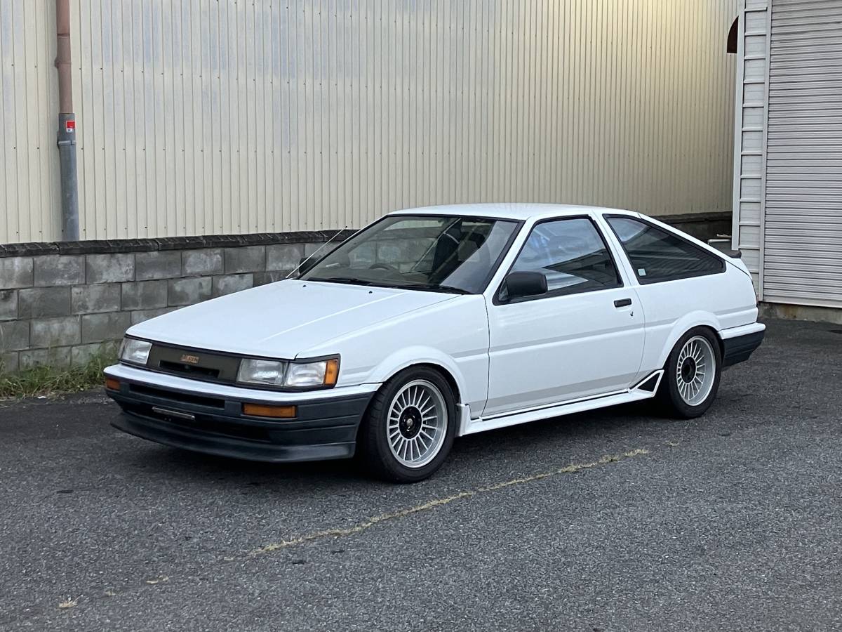 Yahoo!オークション - AE86 レビン 3ドア 20バルブエンジン Yahoo!オークション - AE86 レビン 3ドア 20バルブエンジン