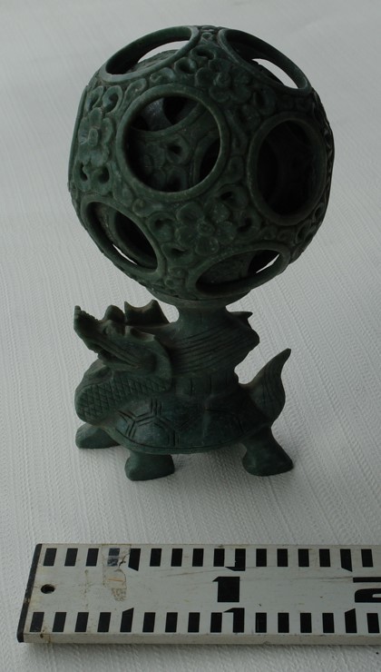 天然石 多層球 天球 グリーンアベンチュリン 工芸品 台座付き -