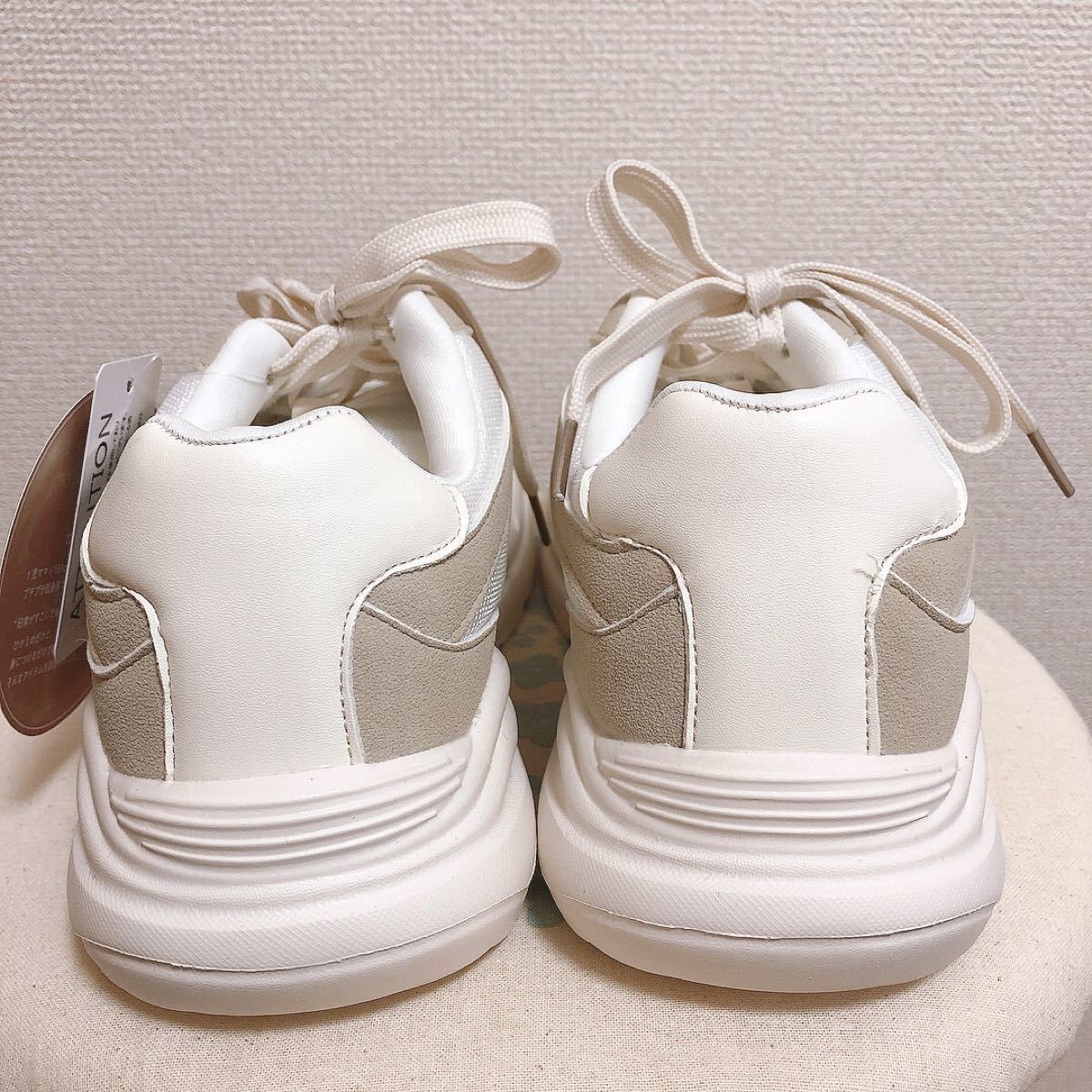 値下げ不可 しまむら tal by yumi ゆみ さん スニーカー 淡色 値下げ不可 しまむら tal by yumi ゆみ さん スニーカー 淡色