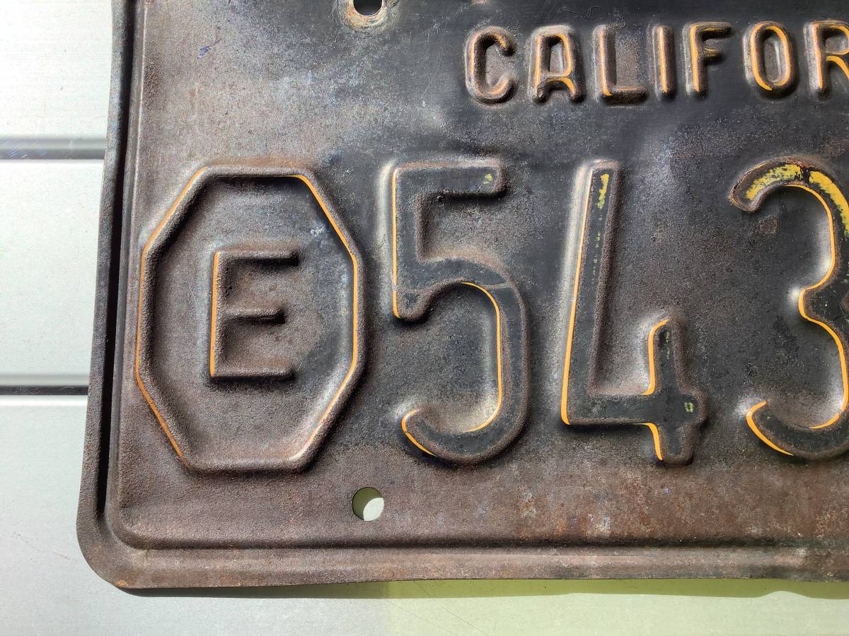 1960年代　アメリカ　カリフォルニア州　公用車用ナンバープレート　Eプレート(EXEMPT PLATE)_画像4