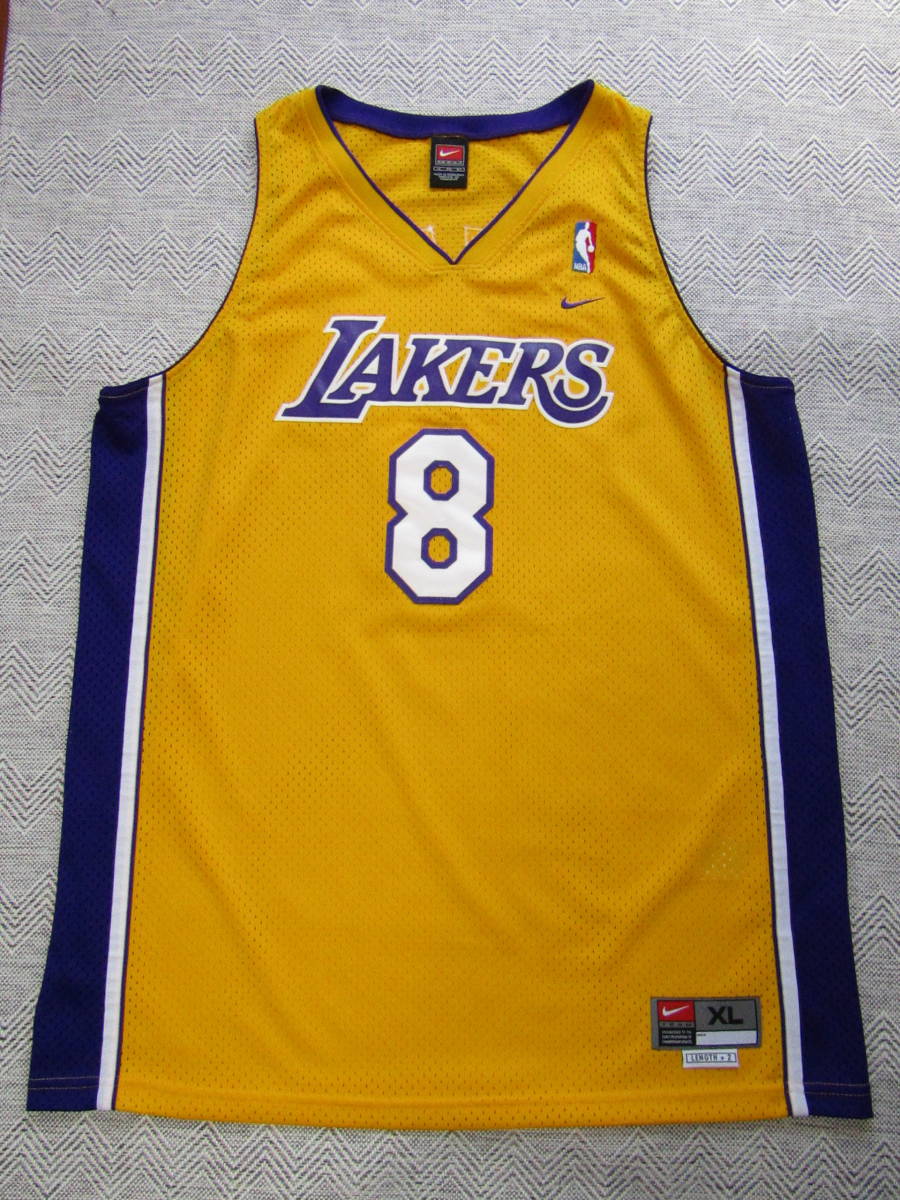 美品 NBA コービー・ブライアント LAKERS ロサンゼルス・レイカーズ