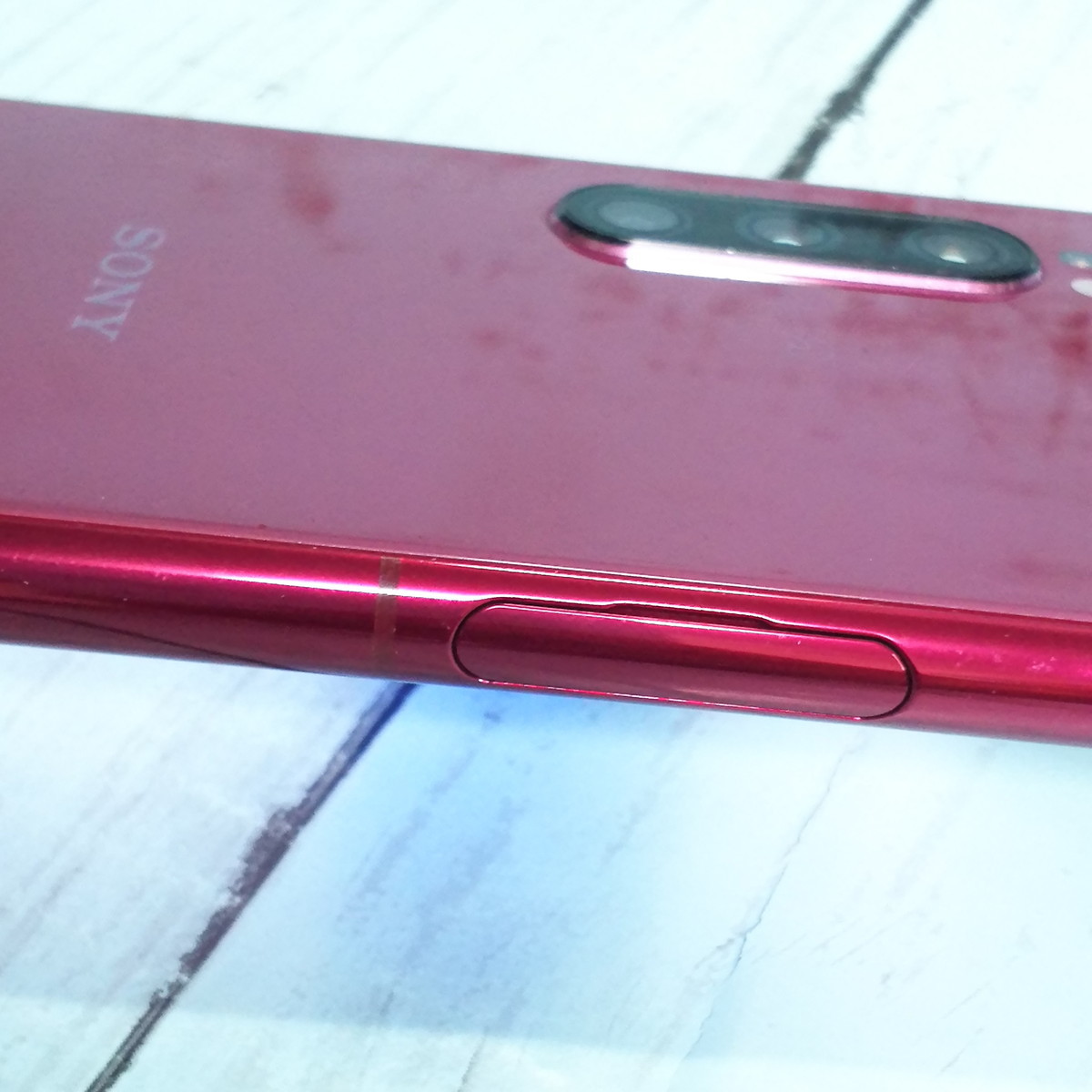 au Xperia5 SOV41 レッド 本体 白ロム SIMロック解除済み SIM au Xperia5 SOV41 レッド 本体 白ロム SIMロック解除済み SIM