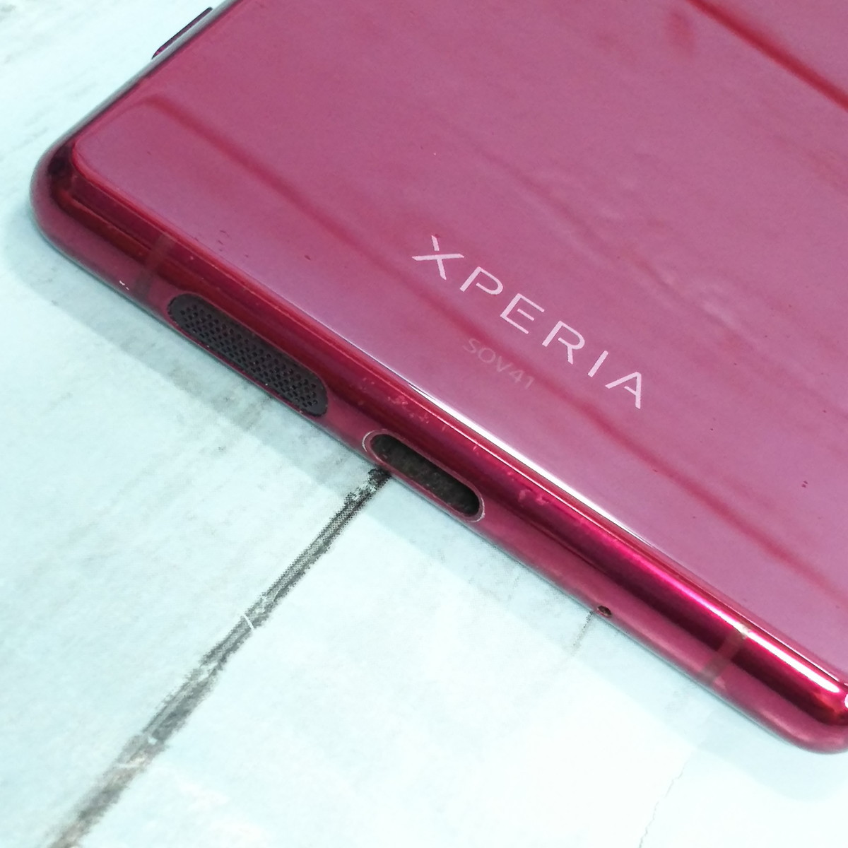 7572円 au Xperia5 SOV41 レッド 本体 白ロム SIMロック解除済み 7572円 au Xperia5 SOV41 レッド 本体 白ロム SIMロック解除済み