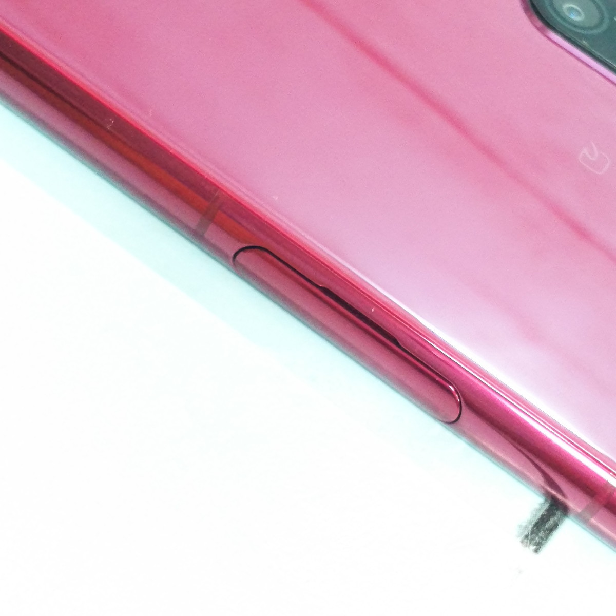 au Xperia5 SOV41 レッド 本体 白ロム SIMロック解除済み SIM au Xperia5 SOV41 レッド 本体 白ロム SIMロック解除済み SIM