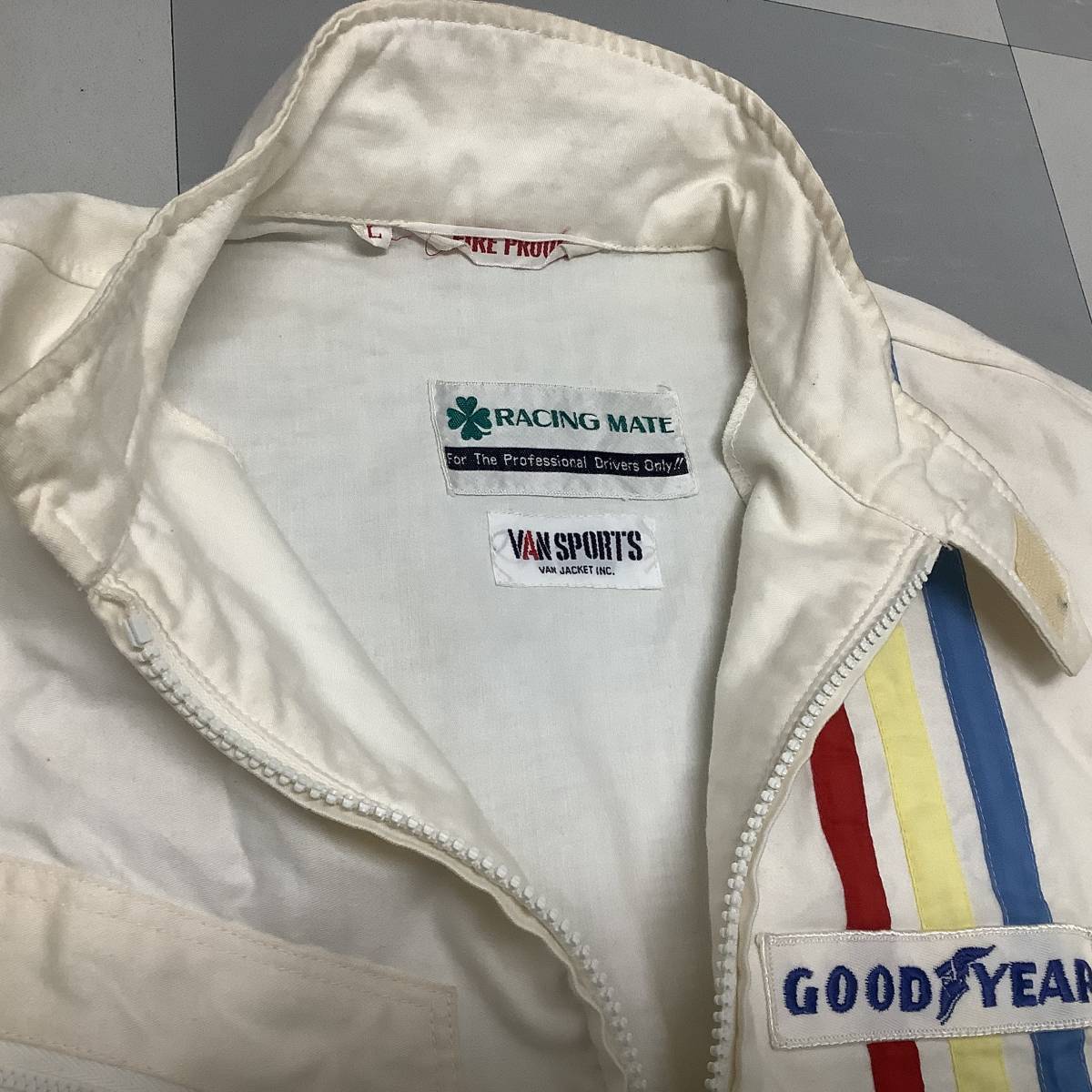 Yahoo!オークション - 美品 VAN RACING MATE レーシングスーツ Yahoo!オークション - 美品 VAN RACING MATE レーシングスーツ