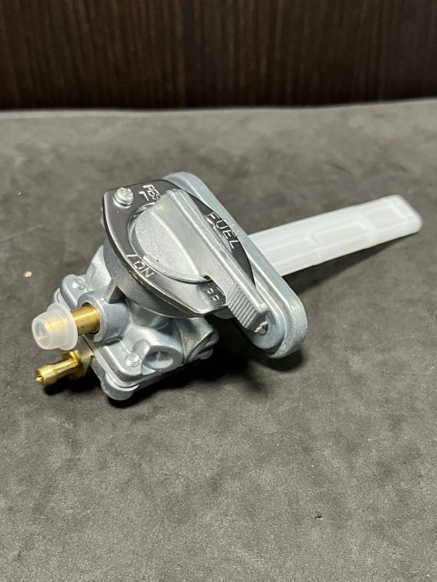 SR400 ガソリンコック(ボルト&ワッシャー付き)純正新品 SR400 ガソリンコック(ボルト&ワッシャー付き)純正新品