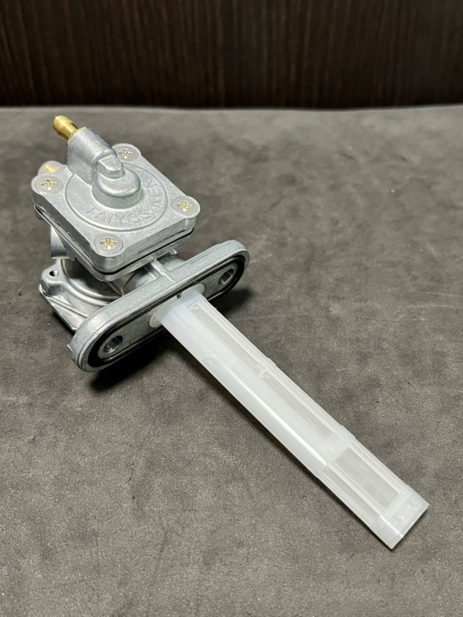 SR400 ガソリンコック(ボルト&ワッシャー付き)純正新品 SR400 ガソリンコック(ボルト&ワッシャー付き)純正新品