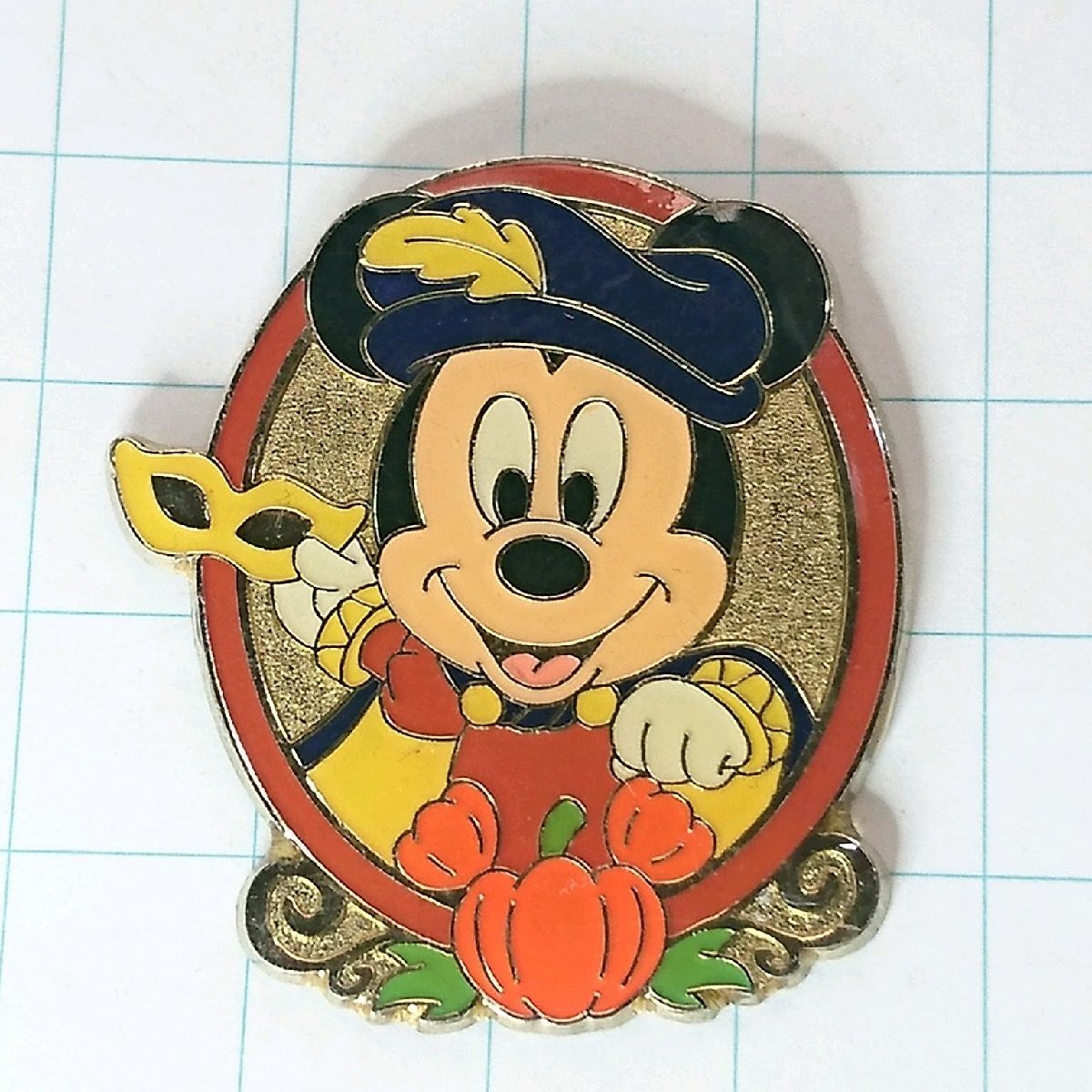  free shipping ) Mickey Mouse Halloween TDL pin badge PINS pin zA12113