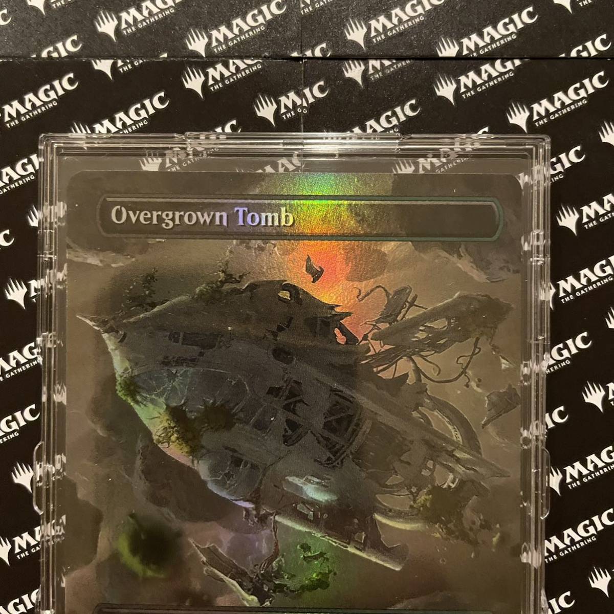 Foil ボーダーレス 草むした墓/Overgrown Tomb UNF-BF 土地R 英語/mtg 