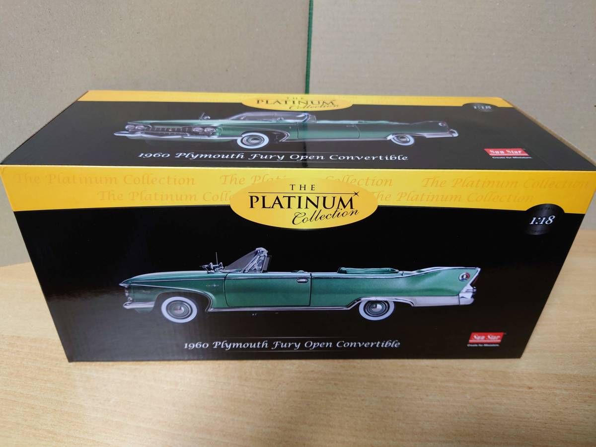 1/18 プリムスフューリーオープンコンバーチブル1960Chromeグリーン