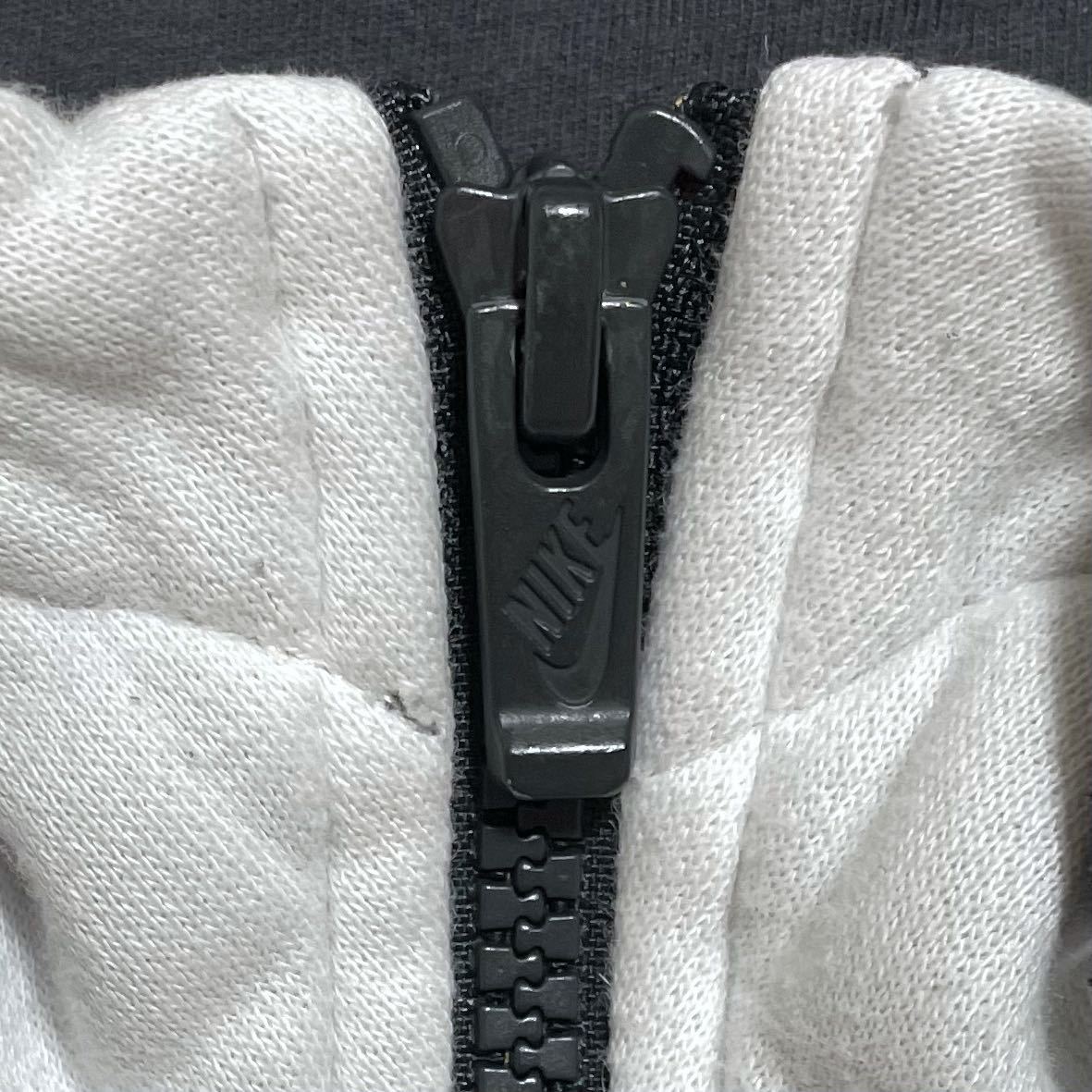 【定番アイテム】ナイキ NIKE スウェットパーカー ビックサイズ XLサイズ ホワイト ブラック グレー 裏起毛 刺繍ロゴ 22-172