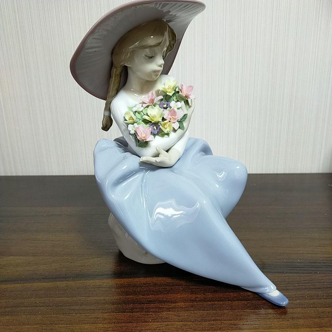 訳あり】リヤドロ『花の香りに包まれて』#5862 少女 陶器 人形 Lladro