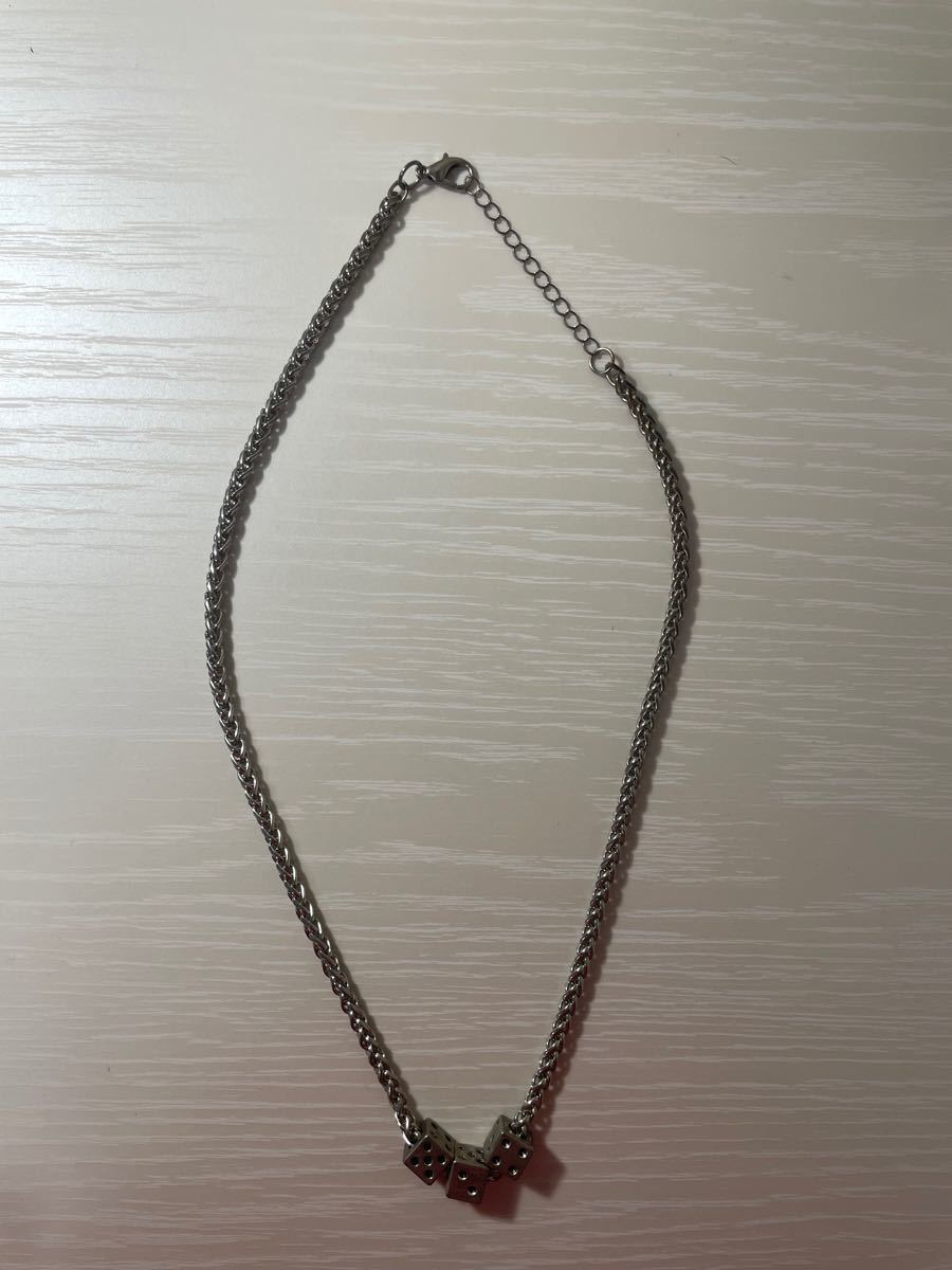 ❤️最高品質の素材❤️ サイコロネックレス ボールチェーン 赤 緑