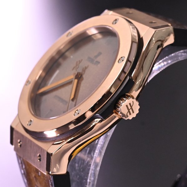 本物 極上品 ウブロ×ベルルッティ K18キングゴールド クラシックフュージョン メンズウォッチ 金無垢自動巻腕時計 箱 ギャラ 付属品完品の画像4