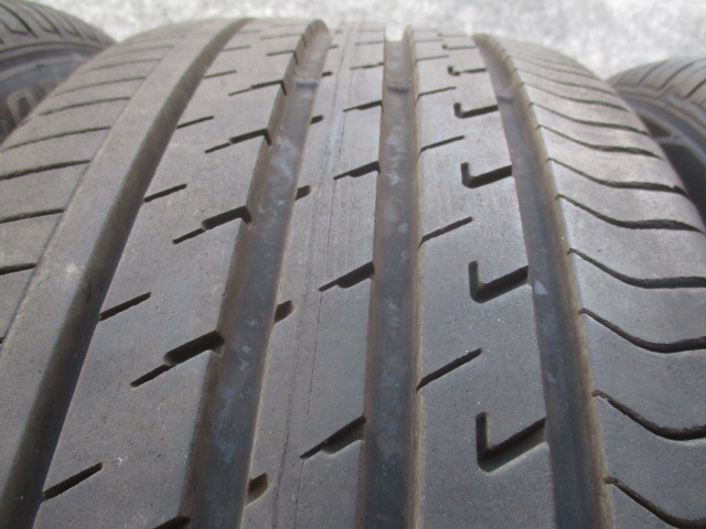 ☆バリ山即決アリ☆ダンロップ　VEURO VE303 225/55R18 4本_画像3