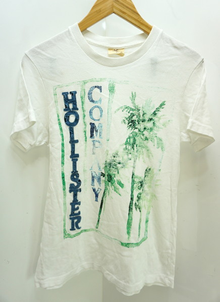 ホリスター ☆ HOLLISTER ホワイト リゾート感あるロゴ入り◎ 細身 Tシャツ S 春夏らしいデザイン♪ タイトなアメカジスタイルに♪●AA_画像1