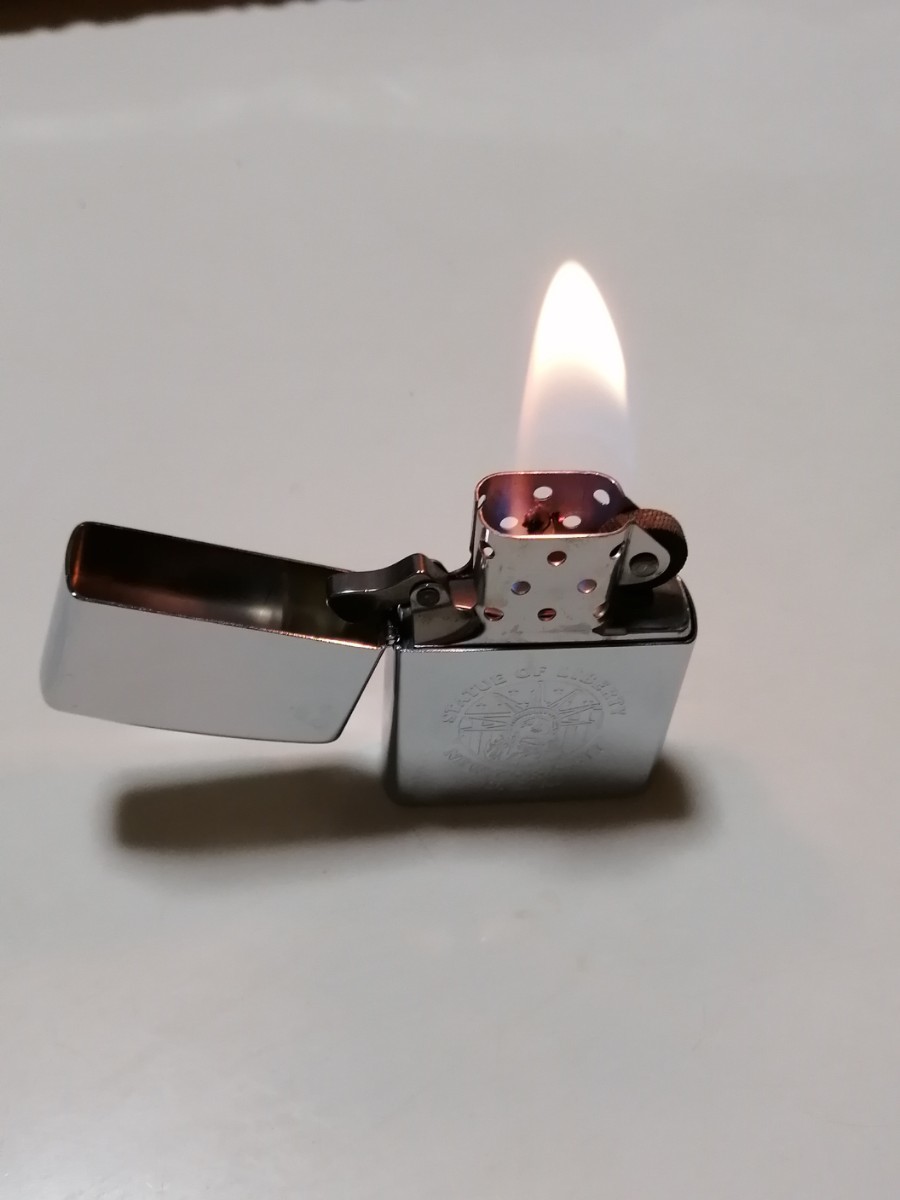 ☆本日限定赤字大特価っ☆【美品貴重品】NY U.S.A. Zippo★ジッポー　ヴィンテージガスライター 　自由の女神　