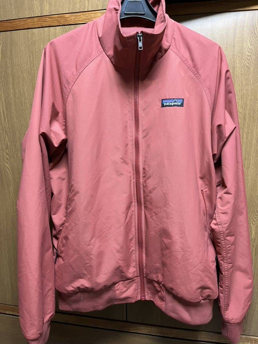 中古 patagonia パタゴニア ナイロン ピンク ウィンドブレーカー難あり