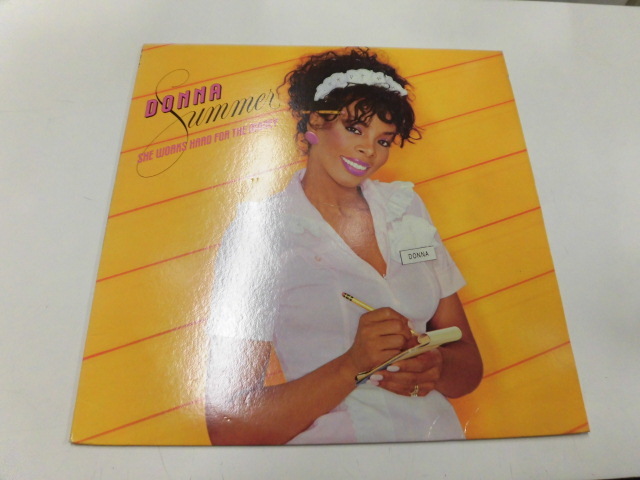 輸入盤LP DONNA SUMMER/SHE WORKS HAND FOR THE MONEY_画像1