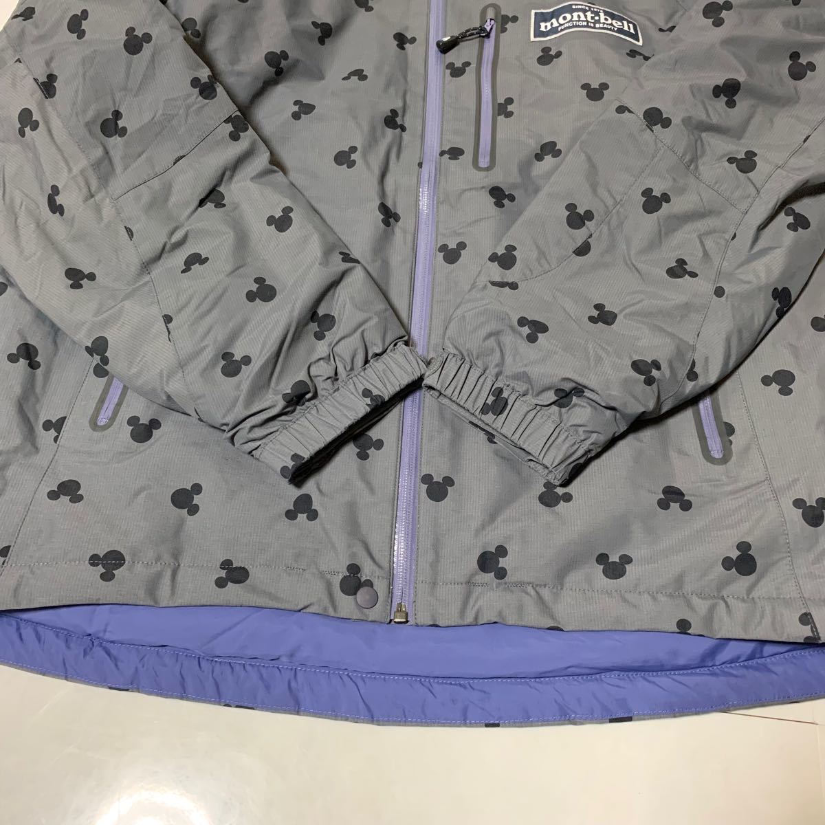 未使用 モンベル × ディズニーシー コラボ アウタージャケット L 未使用 モンベル × ディズニーシー コラボ アウタージャケット L