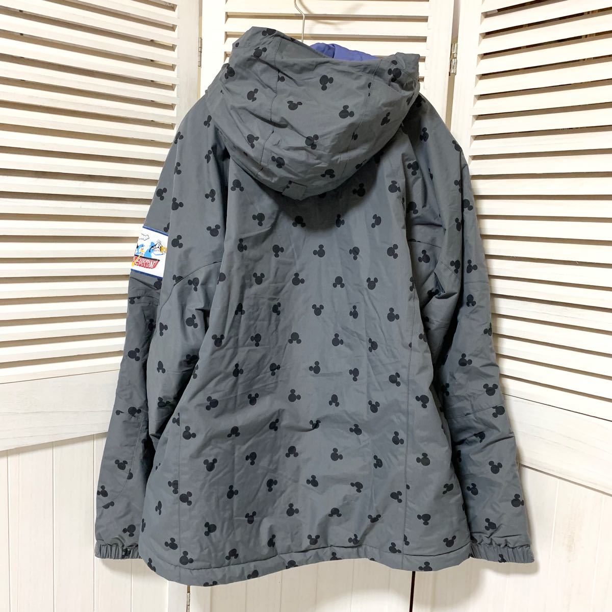 未使用 モンベル × ディズニーシー コラボ アウタージャケット L 未使用 モンベル × ディズニーシー コラボ アウタージャケット L
