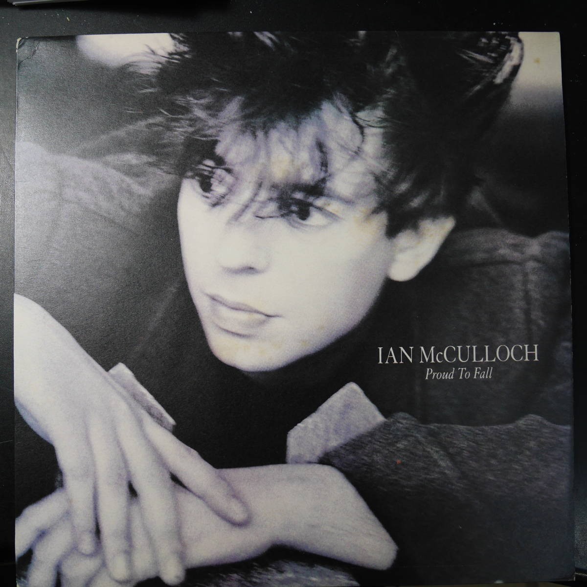 アナログ ●輸入盤～ Ian McCulloch Proud To Fall～ レーベル:WEA YZ417T WEA 2292-46719-0_画像1