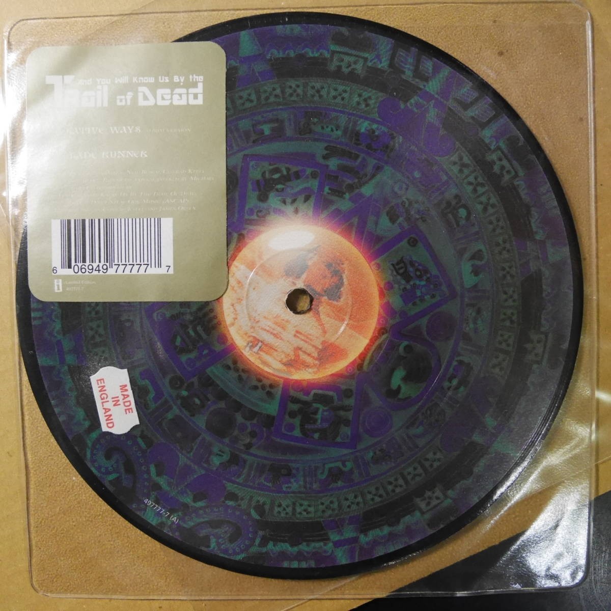  аналог * зарубежная запись ~...And You Will Know Us By The Trail Of Dead Relative Ways / A Blade Runner этикетка :Interscope Records