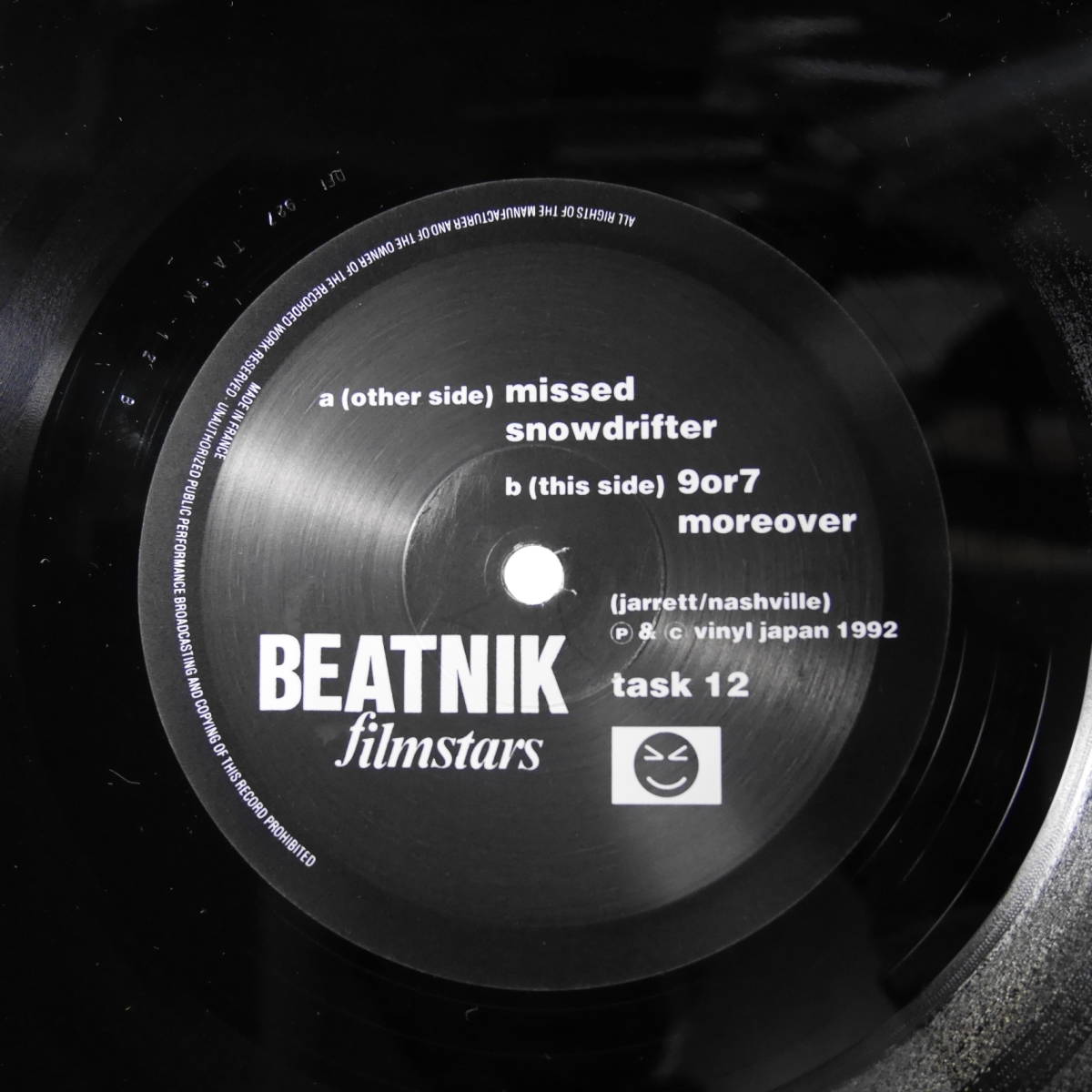 アナログ ● 輸入盤 ～Beatnik Filmstars Themes From Foreverdrone レーベル:Vinyl Japan task 12_画像4