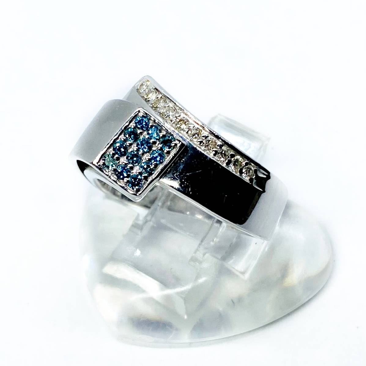 初回限定 美品 www K18WG トリート ブルーダイヤ(トリート)計0.25ct
