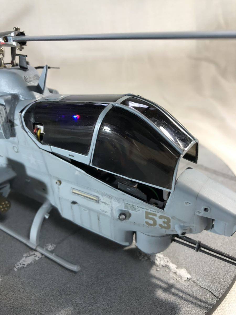 AH-1W スーパーコブラ 1/35 電動ラジコンヘリコプター OMP M1 AH-1W スーパーコブラ 1/35 電動ラジコンヘリコプター OMP M1