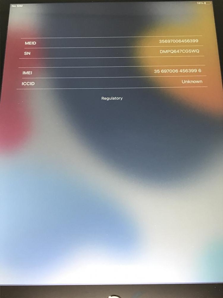 612【美品・制限○ 白ロム】 iPad Air2 16GB docomo スペースグレイ