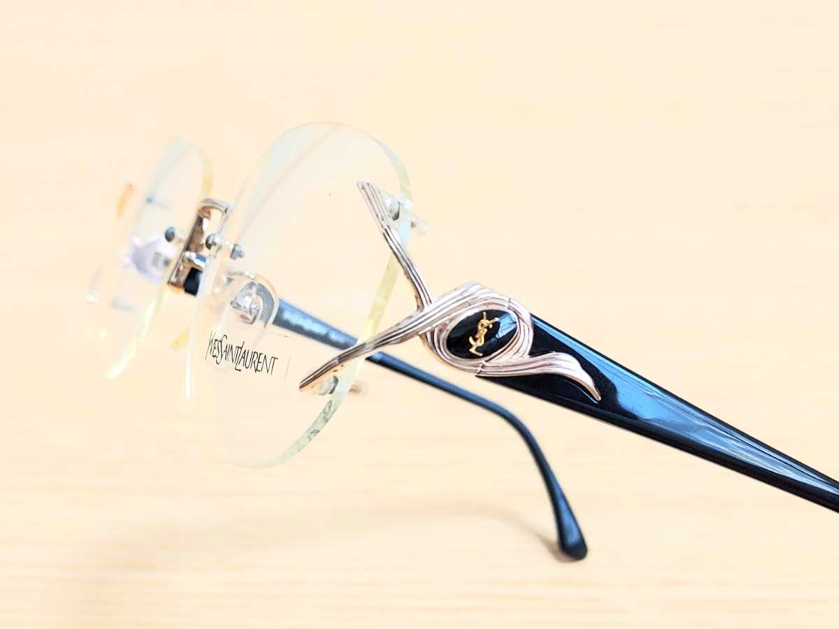 新品 YVES SAINTLAURENT イブサンローラン 日本製 ブランド メガネ 眼鏡 高級感 オシャレ 上品 ツーポイント 綺麗