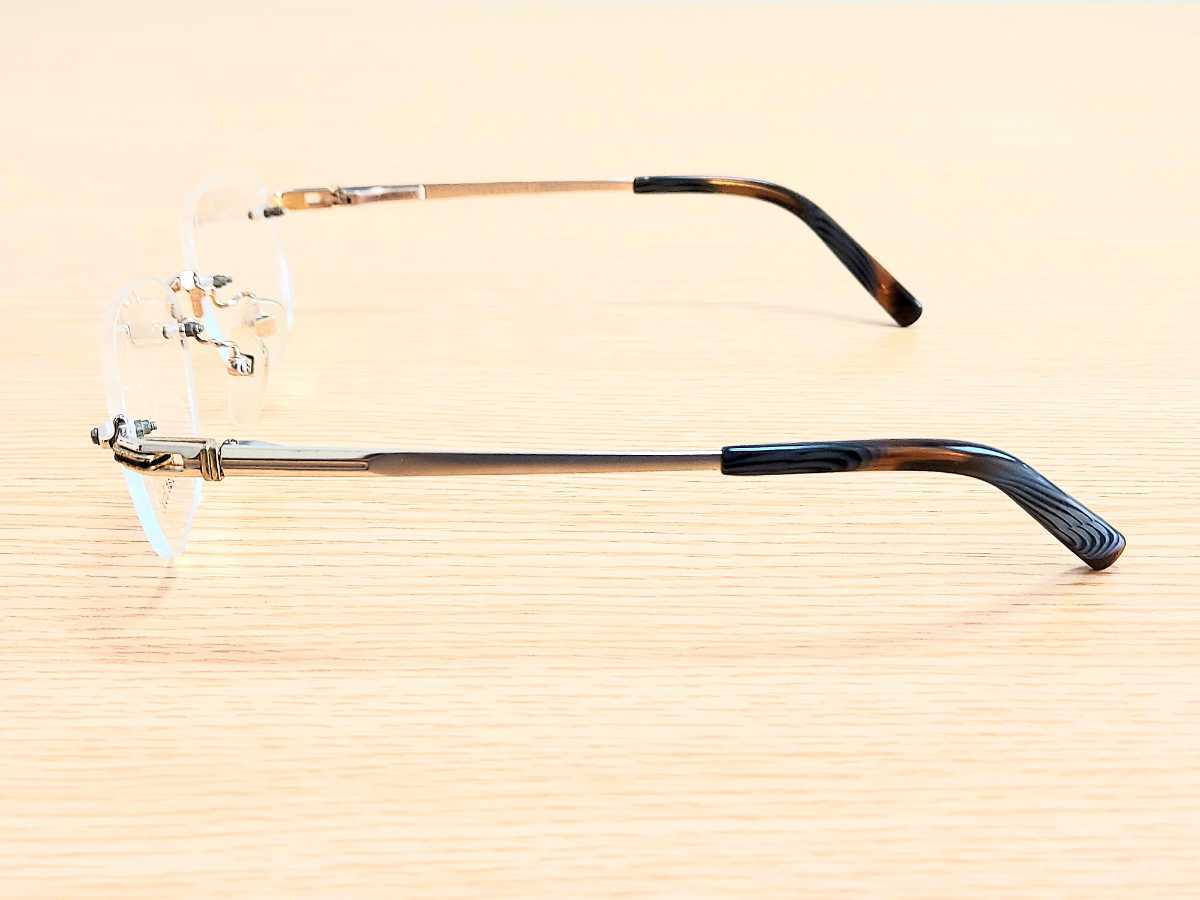 新品　Fiat lux! フィアットルクス 日本製　メガネ　眼鏡　高級感　オシャレ　上品　ツーポイント　チタン　軽い　ゴールド_画像4