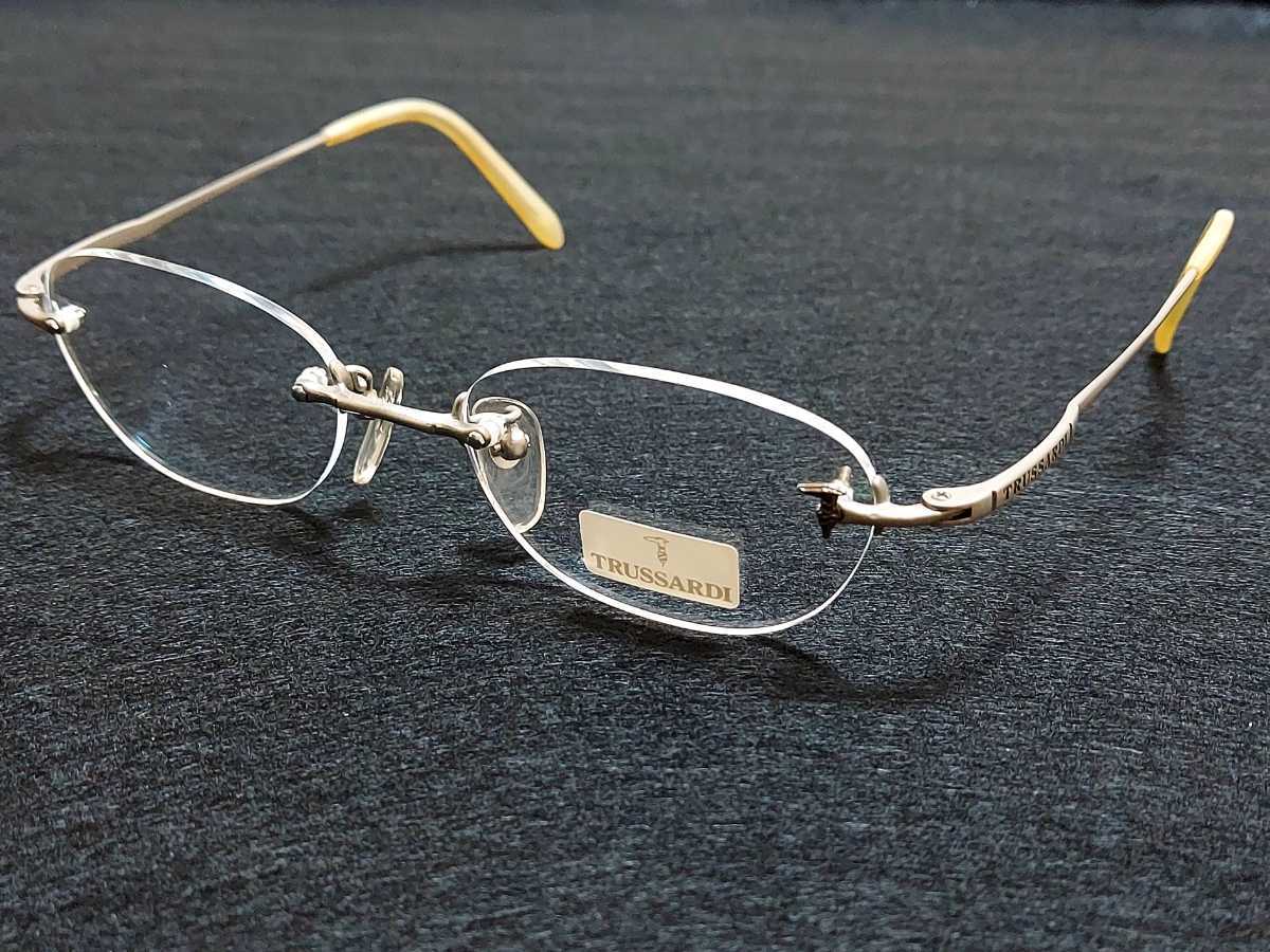 新品　TRUSSARDI トラサルディ　メガネ　眼鏡　高級感　上品　ツーポイント　シルバー　軽い