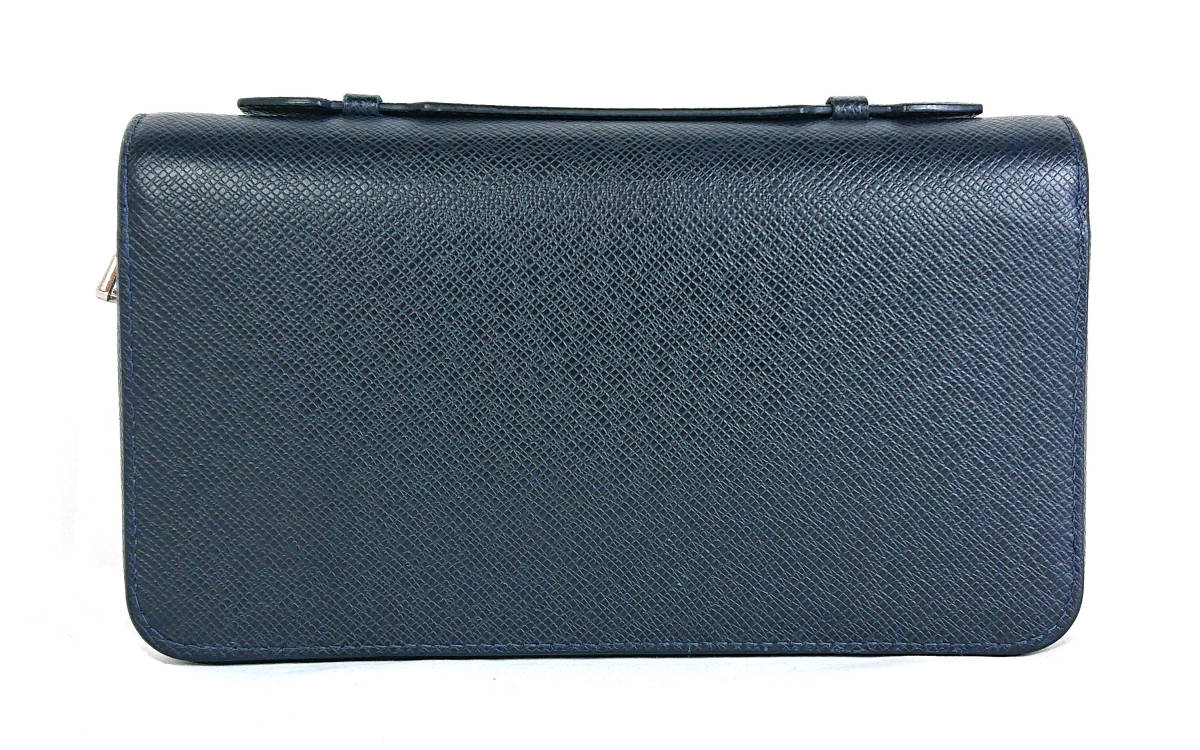 B-4226◆極美品【ルイヴィトン】タイガ M44276 ジッピーXL トラベルケース◆セカンド クラッチバッグ ブルーマリーヌ ネイビー 紺 長財布_画像2