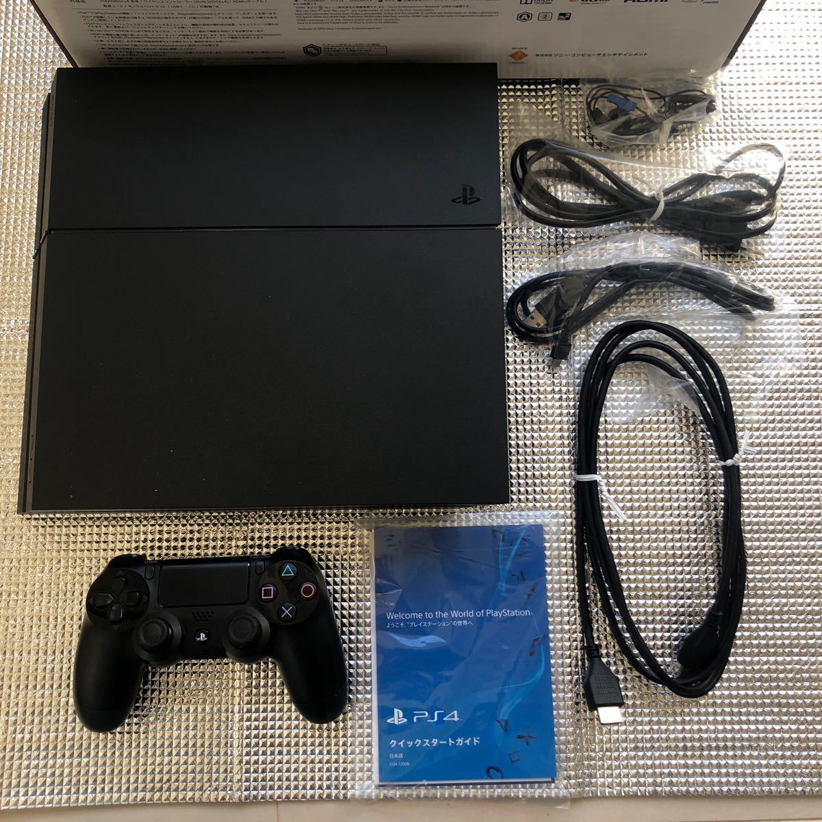 PlayStation4 ジェット・ブラック 1TB CUH-1200BB01|PayPayフリマ