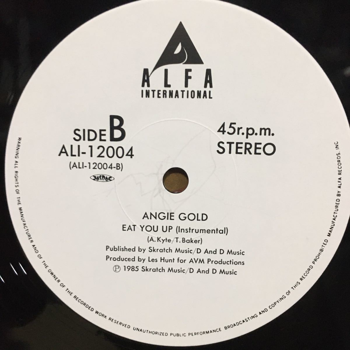 美盤 美品 12' 帯付　ANGIE GOLD / EAT YOU UP ※ 荻野目洋子 / ダンシング ヒーロー原曲_画像4