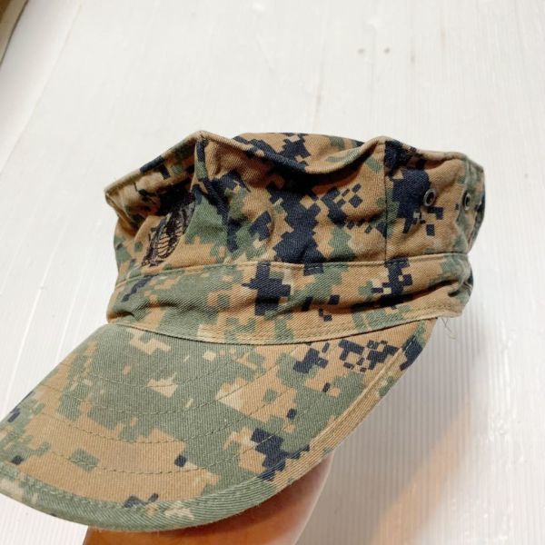 米軍放出品 アメリカ海兵隊 USMC MARPAT マーパットウッドランド迷彩 キャンプ 帽子 Sサイズ 中古の画像3