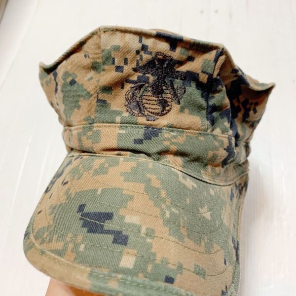 米軍放出品 アメリカ海兵隊 USMC MARPAT マーパットウッドランド迷彩 キャンプ 帽子 Sサイズ 中古の画像2
