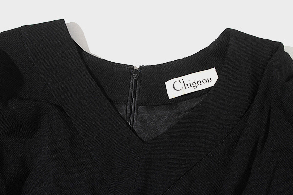 chignon シニヨン Vネック ショートスリーブ プルオーバー ブラウス シャツ F BLACK ブラック /◆☆ レディース_画像3