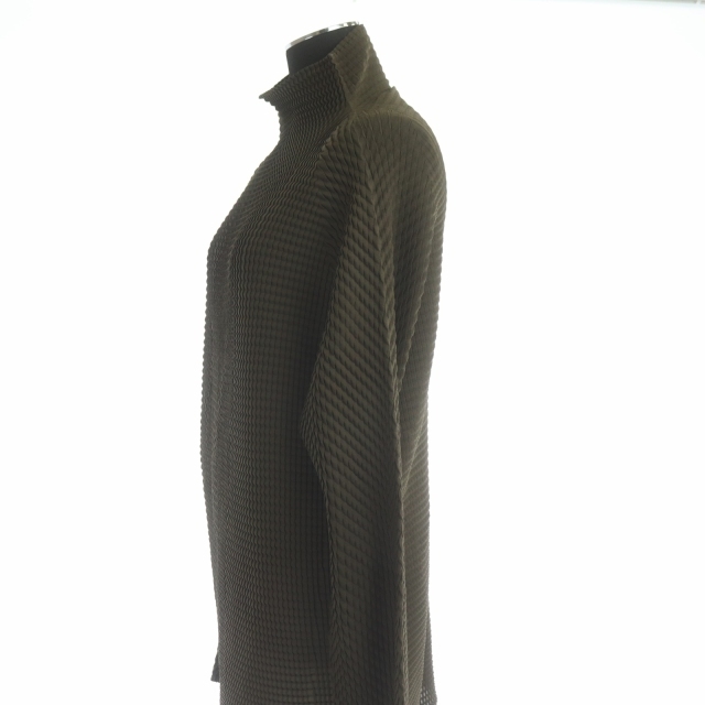 イッセイミヤケ ISSEY MIYAKE ハイネック プリーツ トップス