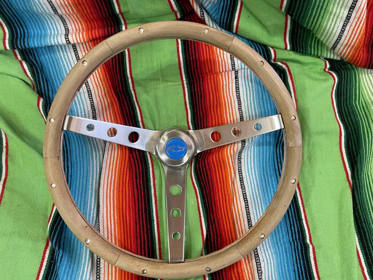 * gran to wooden steering wheel 38. used * horn button attaching *