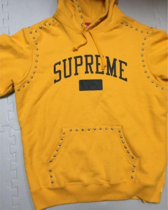Supreme パーカー M メンズファッション トップス www.potentehouston.com