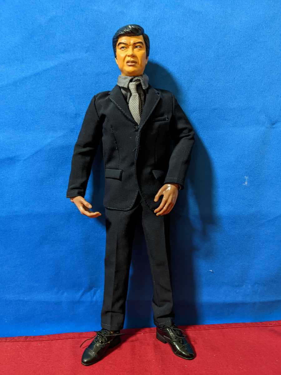 大幅値下げ 石原裕次郎 フィギュア Yahoo!オークション - 石原裕次郎さん似カスタムフィギュア 1/6