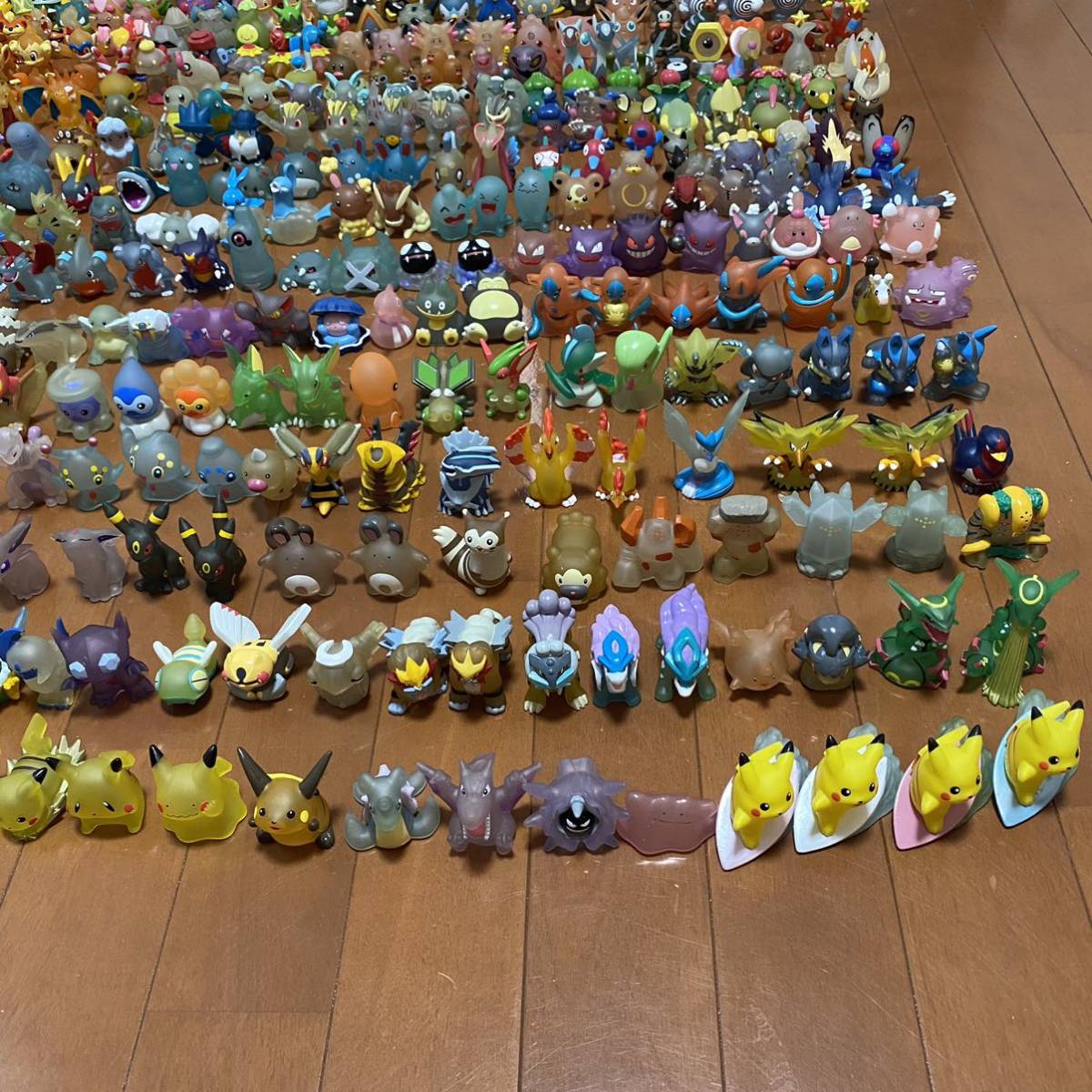 ポケモンキッズ 指人形 549体 オールクリア レア物多数 ソフビ まとめ オンライン学習 ポケットモンスター 指人形 ソフビ まとめ売 キャラクターグッズ