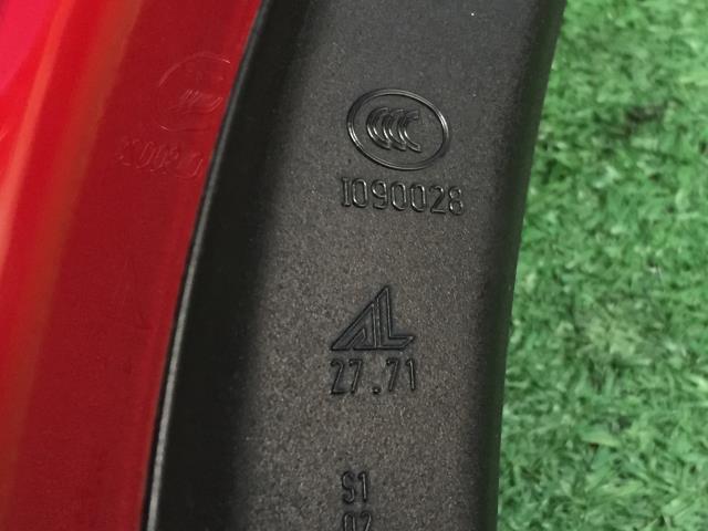  Volvo 30 series DBA-MB5254 left tail lamp 