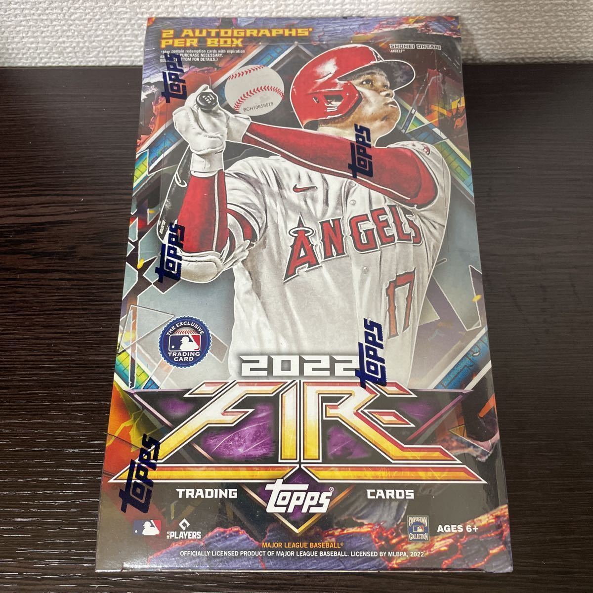 新品未開封 Topps 2022 MLB Fire Hobby Collectors Box 1箱 20パック