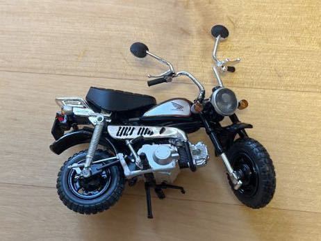 1/24 scale rank? Monkey HONDA Honda monkey minicar motorcycle . attaching scooter . tea li